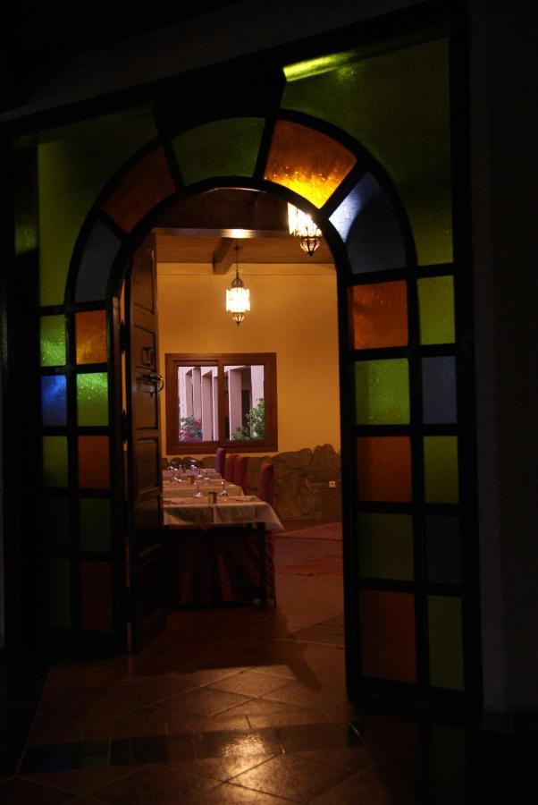Auberge Kasbah Chez Amaliya ทาเฟราสท์ ภายนอก รูปภาพ