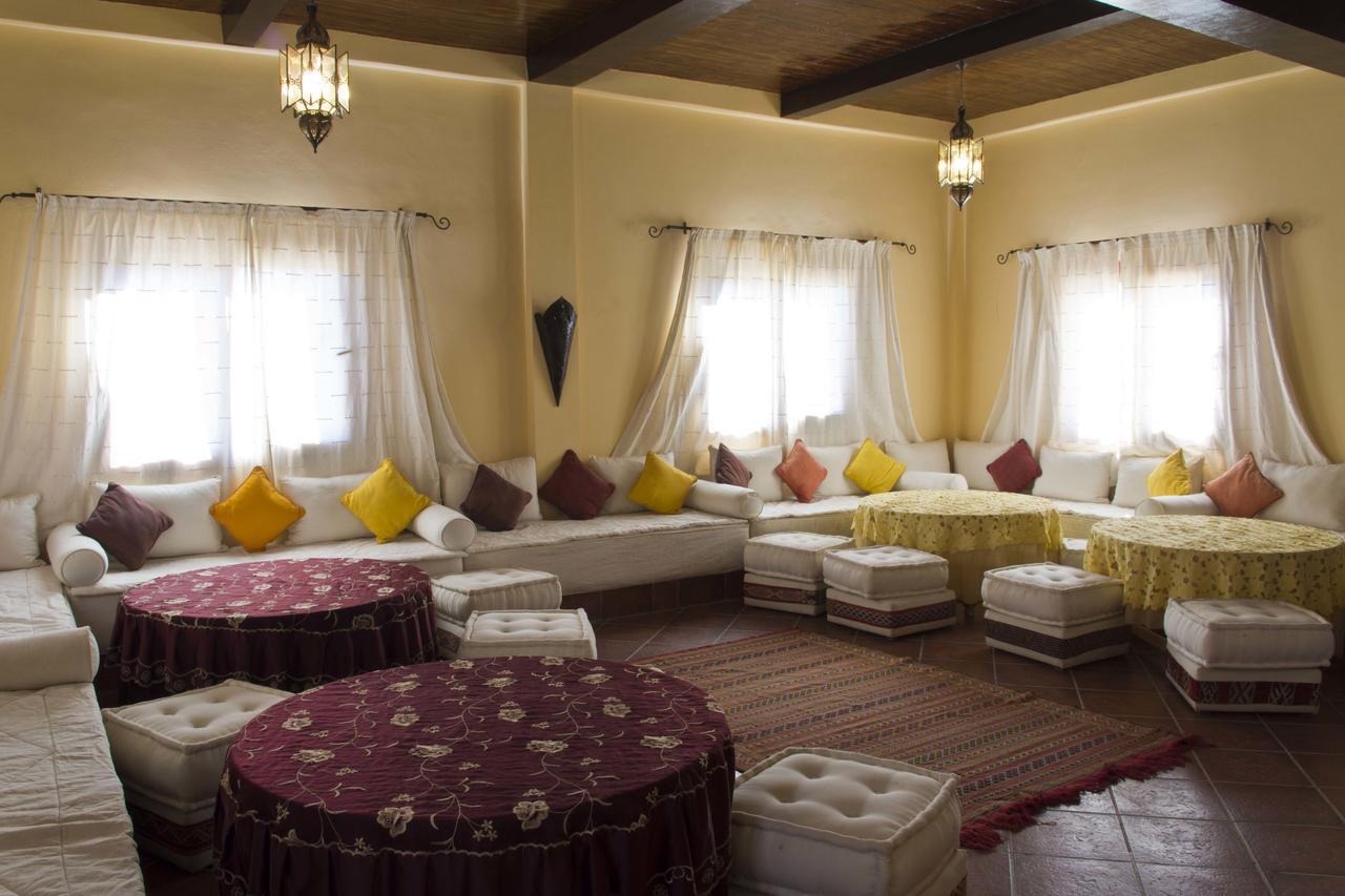 Auberge Kasbah Chez Amaliya ทาเฟราสท์ ภายนอก รูปภาพ