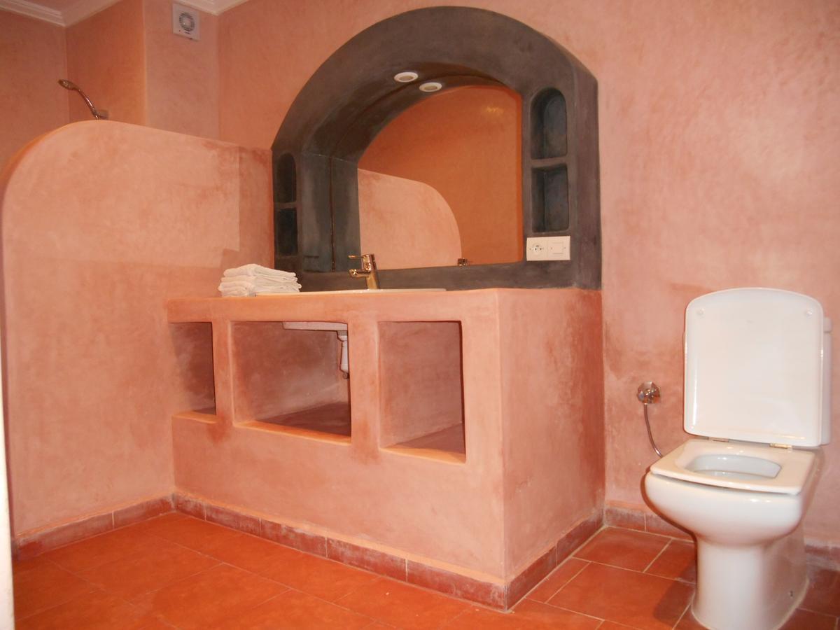 Auberge Kasbah Chez Amaliya ทาเฟราสท์ ภายนอก รูปภาพ